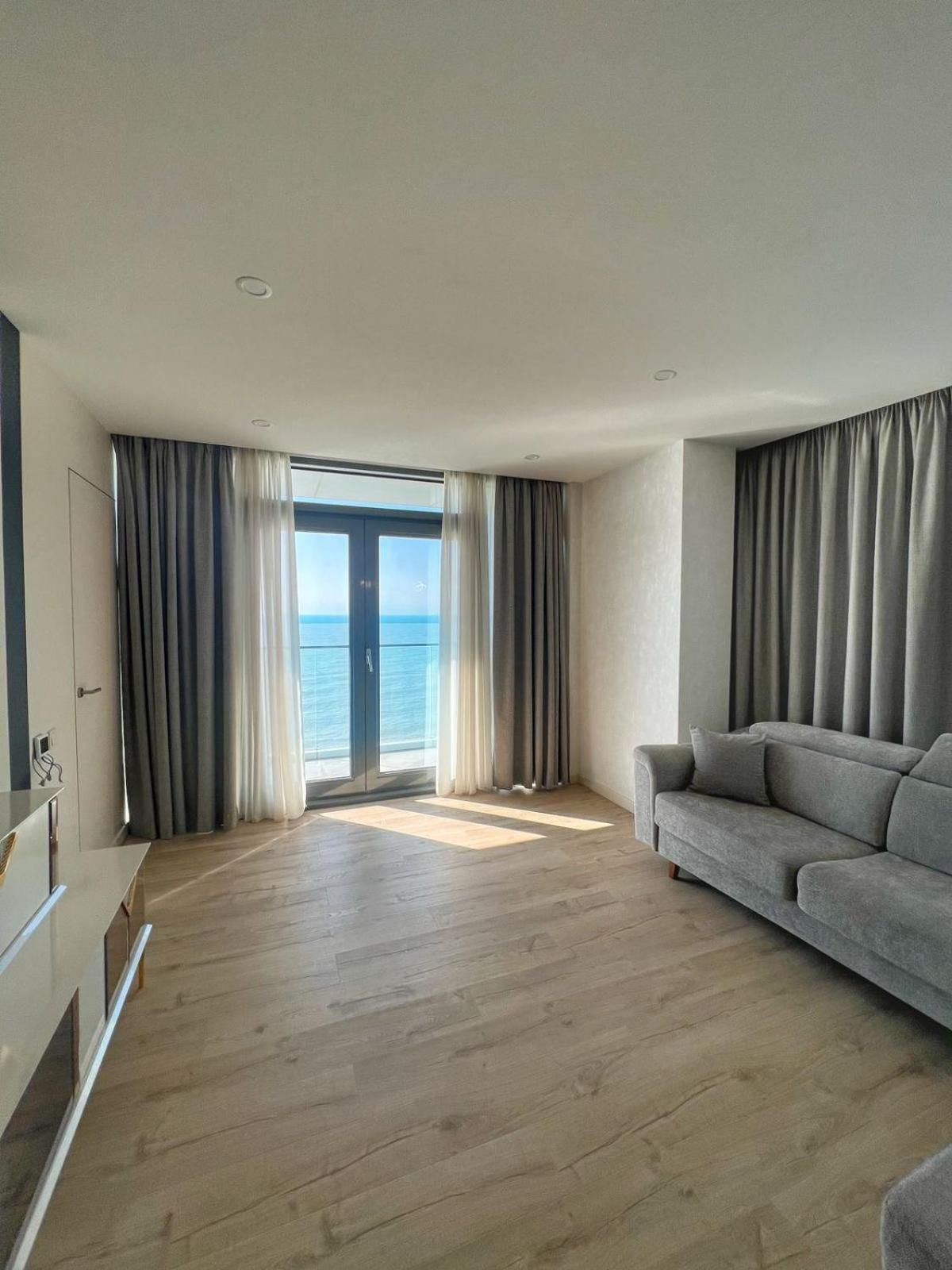 Apartment Batumi Weekend Dış mekan fotoğraf